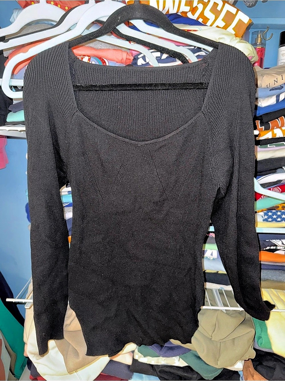 Babaton Contour Square Neck Long Sleeve Shirt - Black